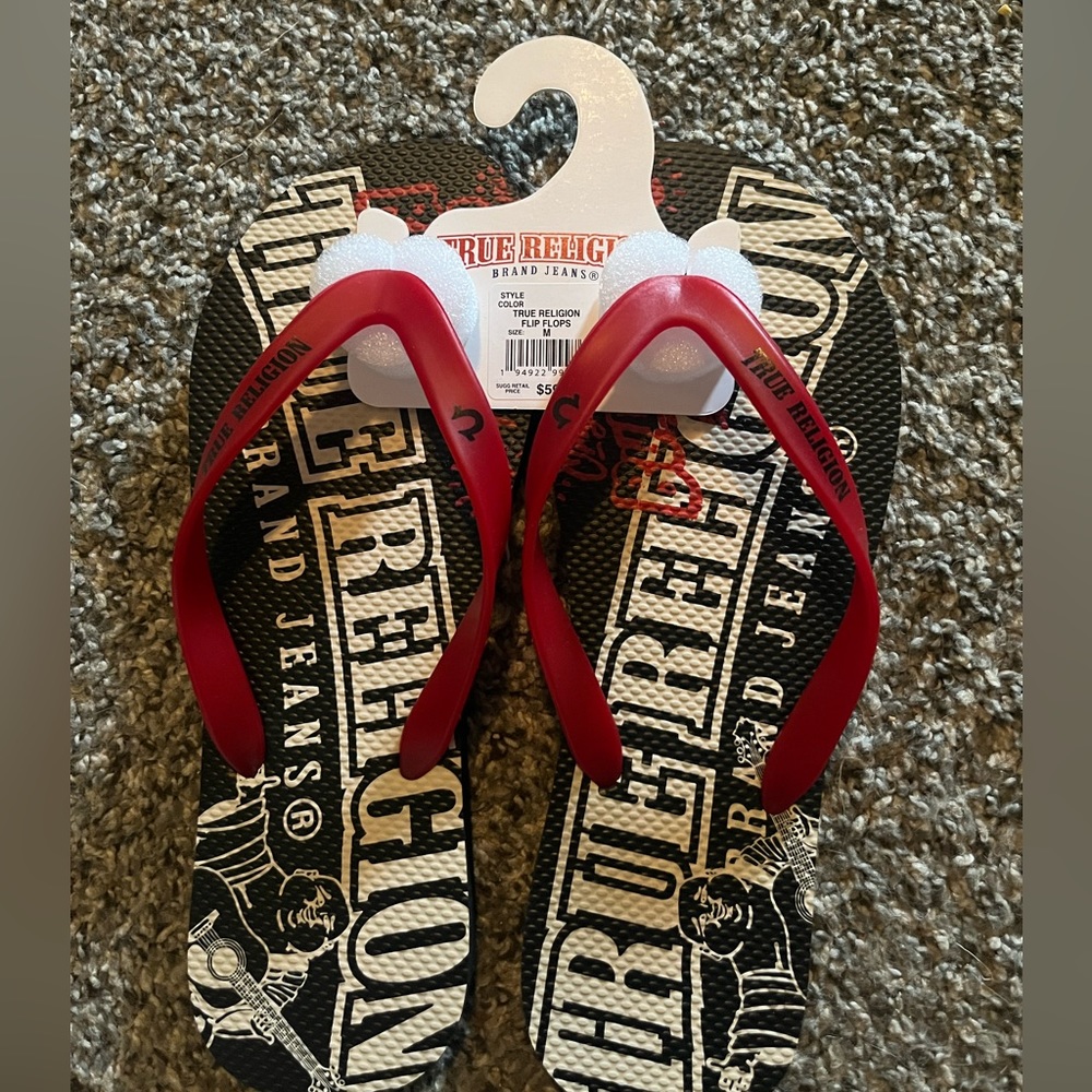 true religion flip flops